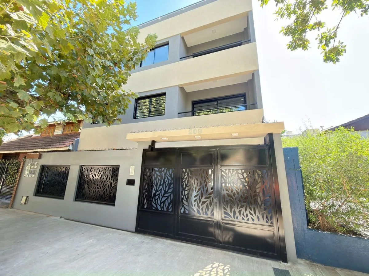 Departamento de 2 ambientes en alquiler en Lomas de Zamora