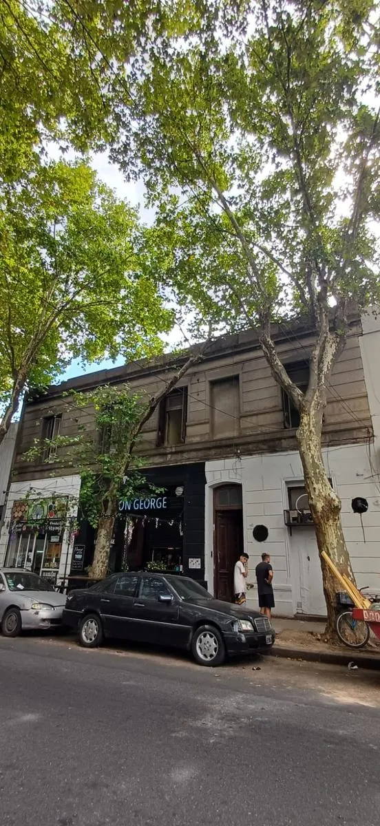 Four-bedroom PH on Bonpland street in Palermo