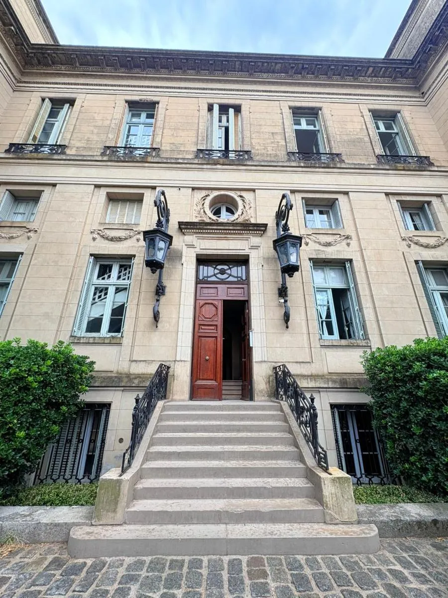 One-bedroom apartment in Palacio Sans Souci, Punta Chica (Victoria area)