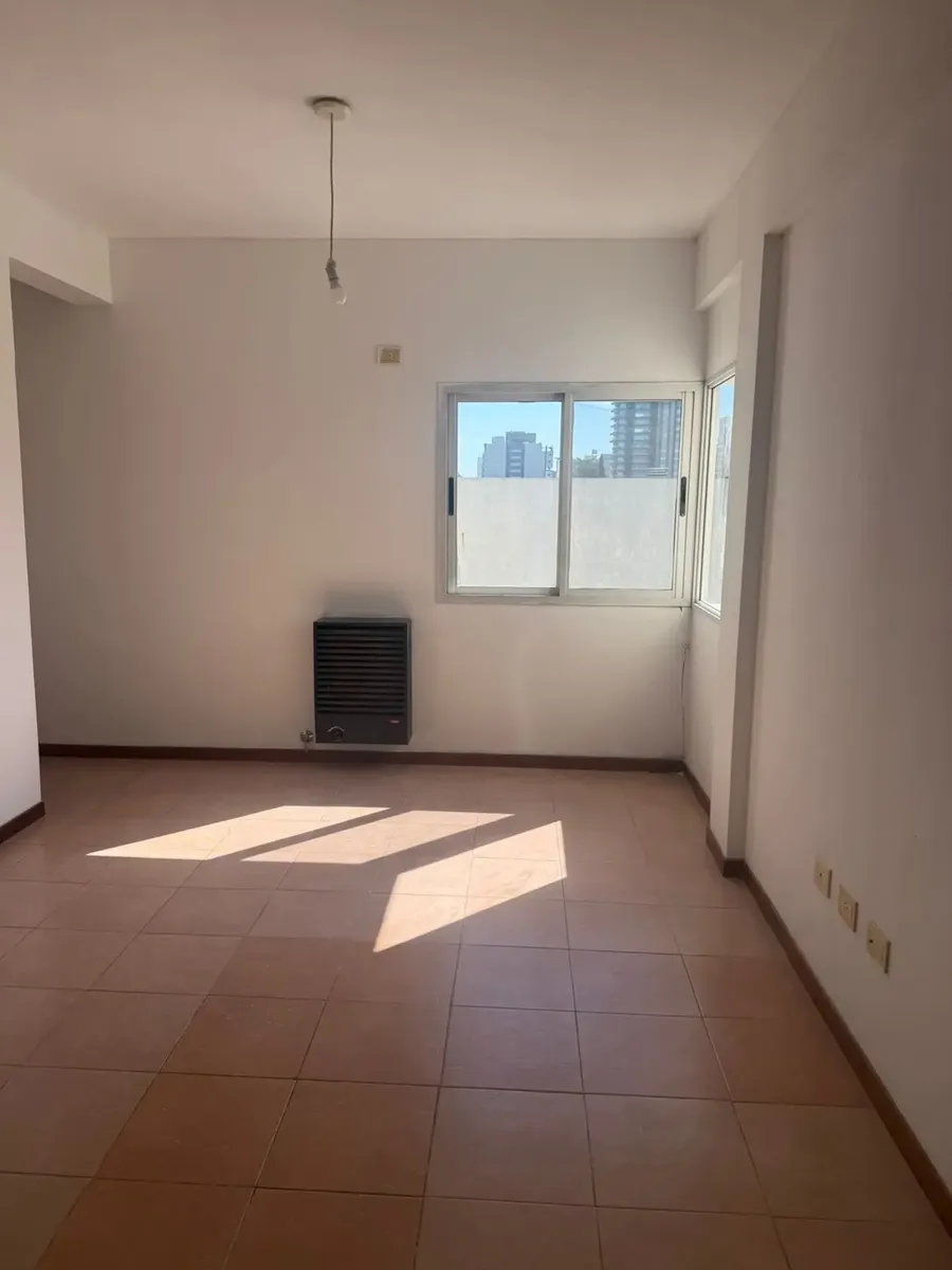 Apartamento de dois ambientes com 1 quarto em Lanús Este