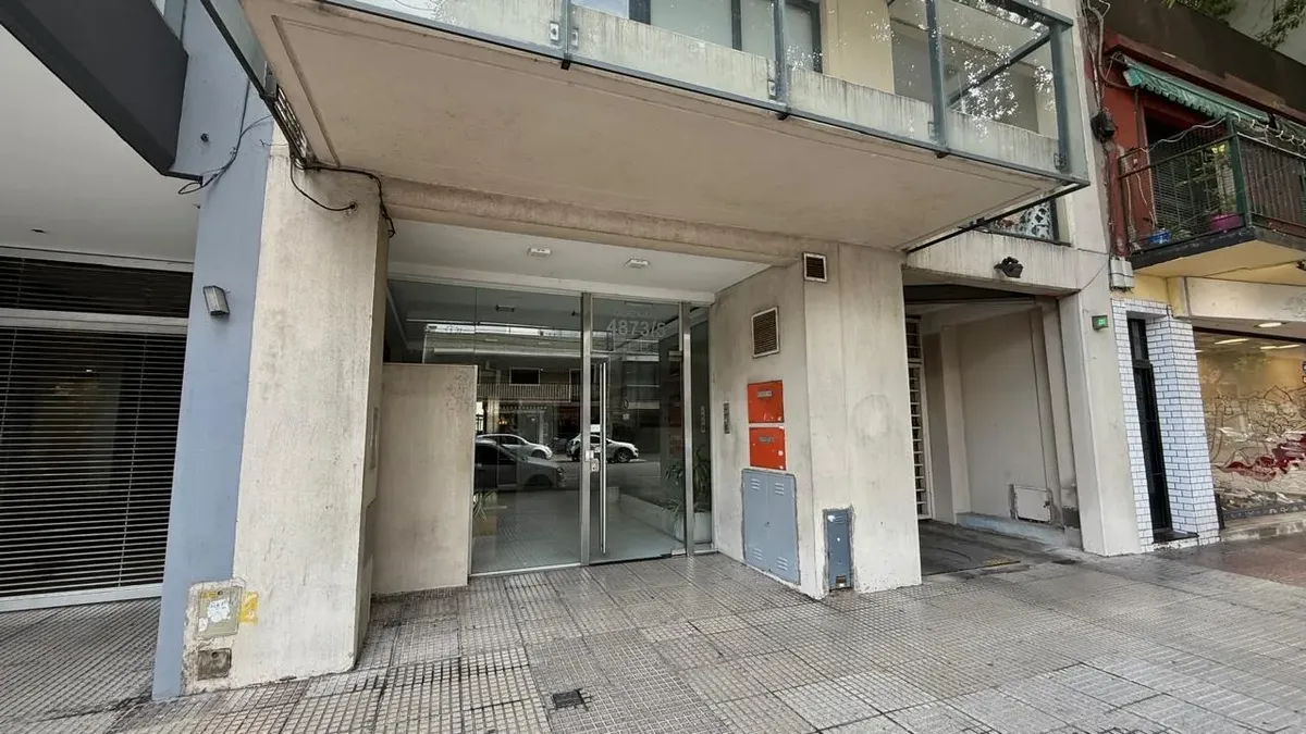 Monoambiente con balcón en Villa Urquiza