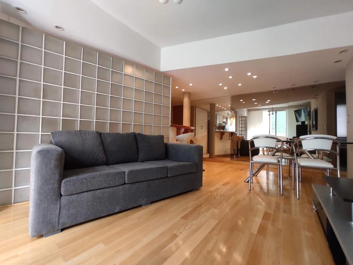 Apartamento de três ambientes com 2 quartos com vaga fixa em Palermo