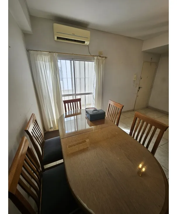 Apartamento de dois quartos em Liniers