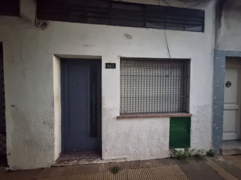 Apartamento de 2 ambientes com pátio em Hurlingham