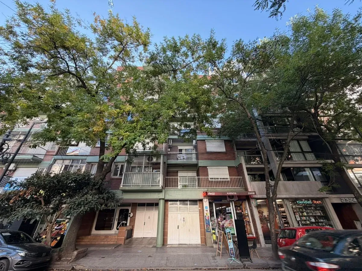 Kitnet de 1 ambiente com varanda em Palermo Hollywood