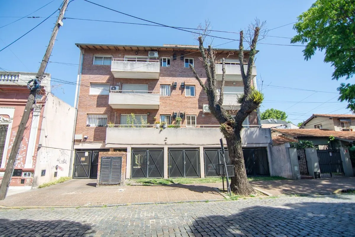 Apartamento de dois ambientes com vaga de garagem em San Isidro