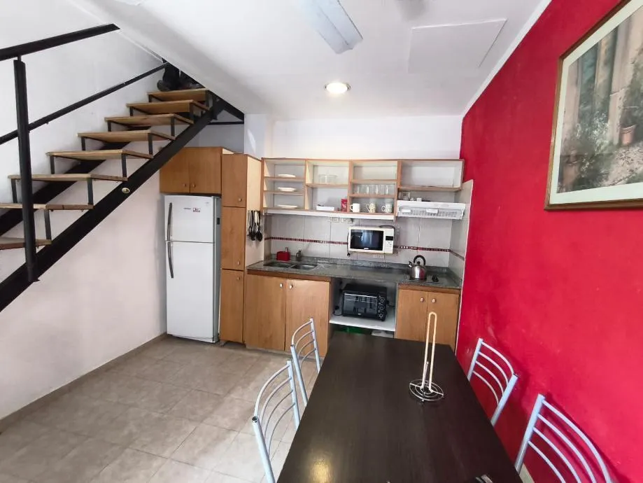 Furnished duplex-style apartment in Quilmes Oeste