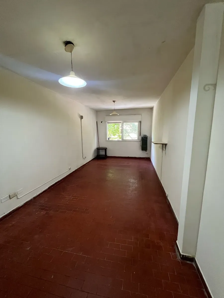 Monoambiente en venta o alquiler en Parque Chacabuco