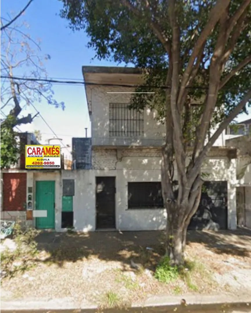 Apartamento de três ambientes no Lanús Oeste