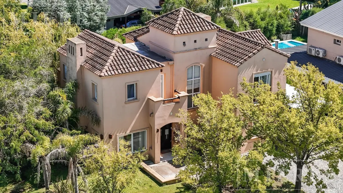 С мебелью 4 спальни в Las Glorietas, Nordelta