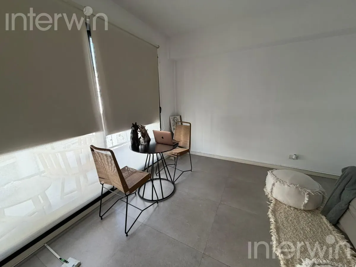 Monoambiente amoblado con balcón en Belgrano