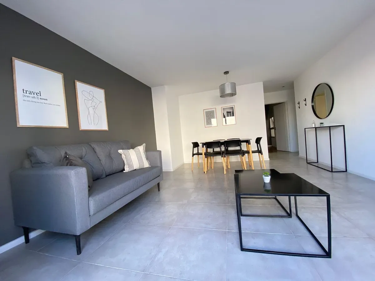 Apartamento de dois ambientes mobiliado em San Telmo