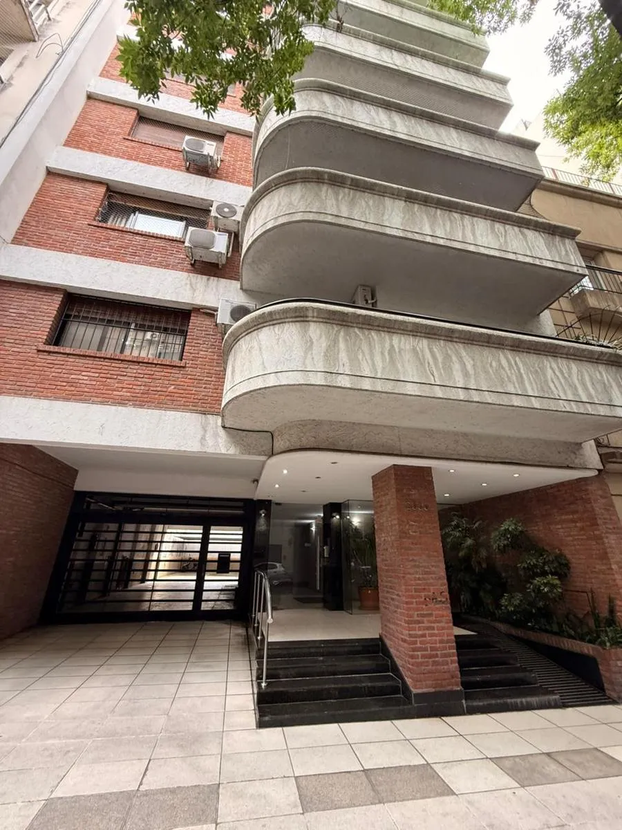 Apartamento de dois dormitórios em Belgrano (de fundos)