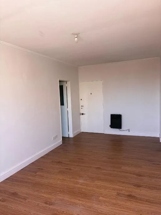 Apartamento de 2 dormitórios em Quilmes Centro