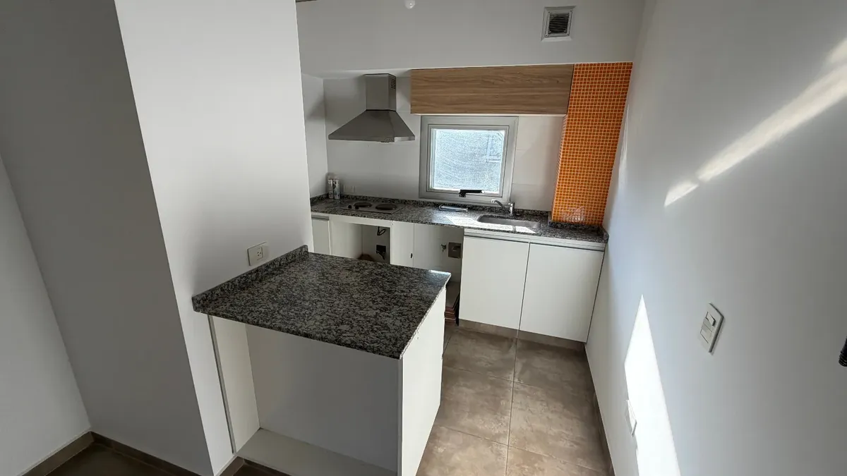 Monoambiente en alquiler en Martín Coronado