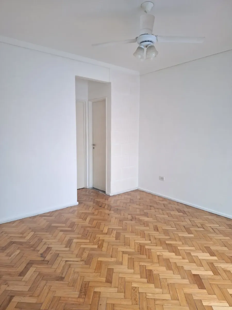 Departamento de 2 ambientes en Floresta