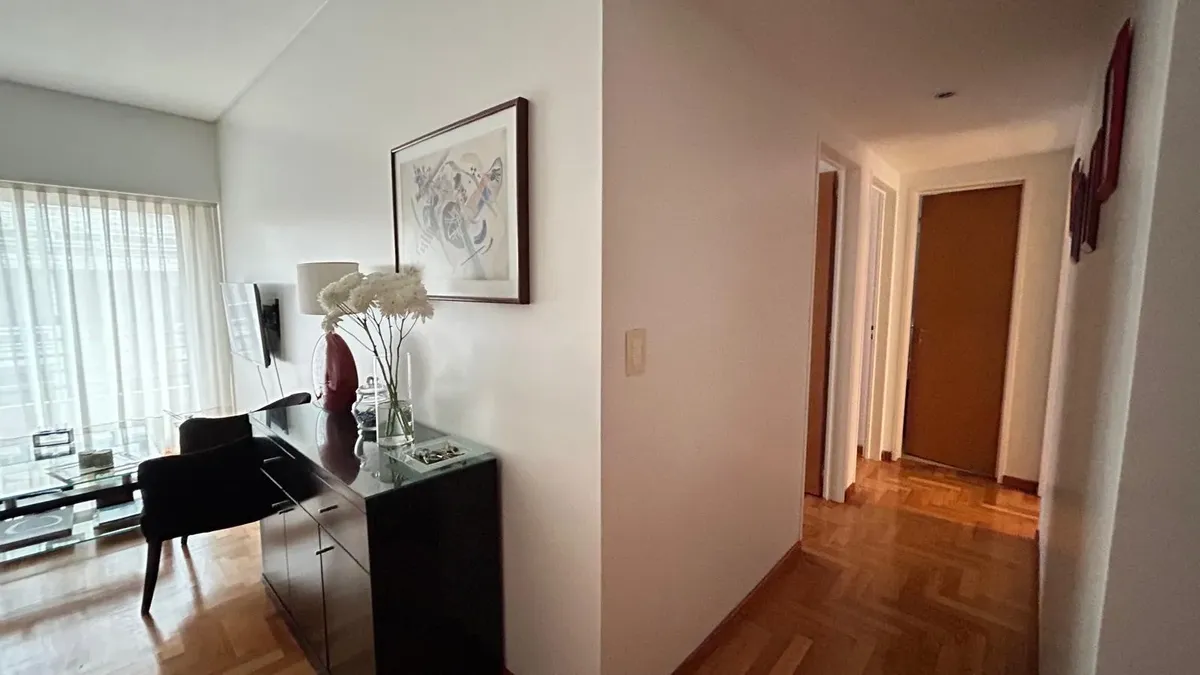 Apartamento mobiliado de três ambientes com 2 quartos em Recoleta