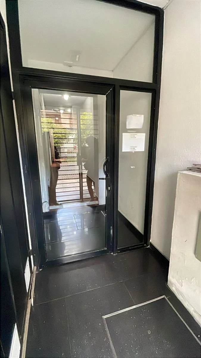 Kitnet com mezanino à venda e para aluguel em Avellaneda