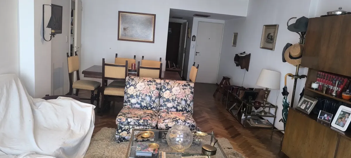 Apartamento de 3 dormitórios em Martínez