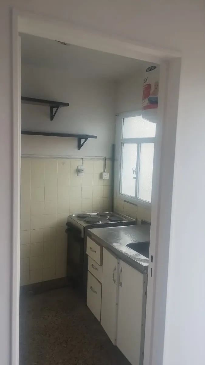 Квартира с 1 спальней в Caballito с окнами на улицу