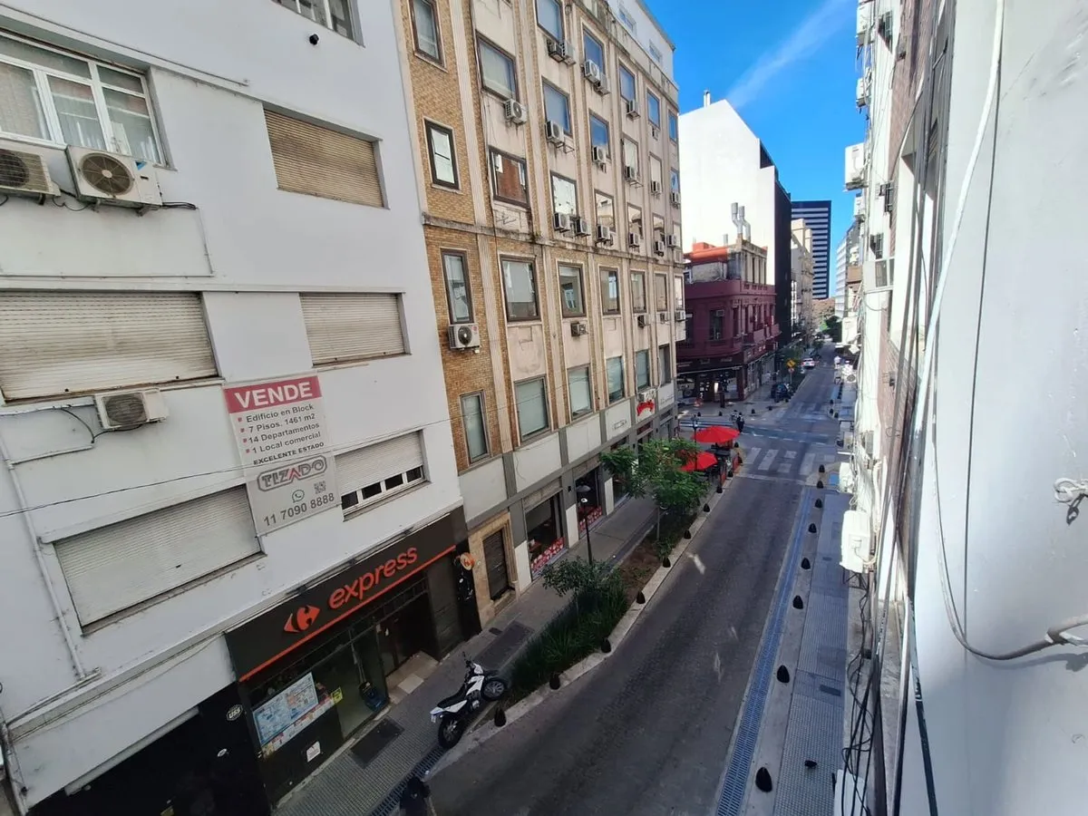 Departamento de 2 ambientes con 1 dormitorio en Retiro