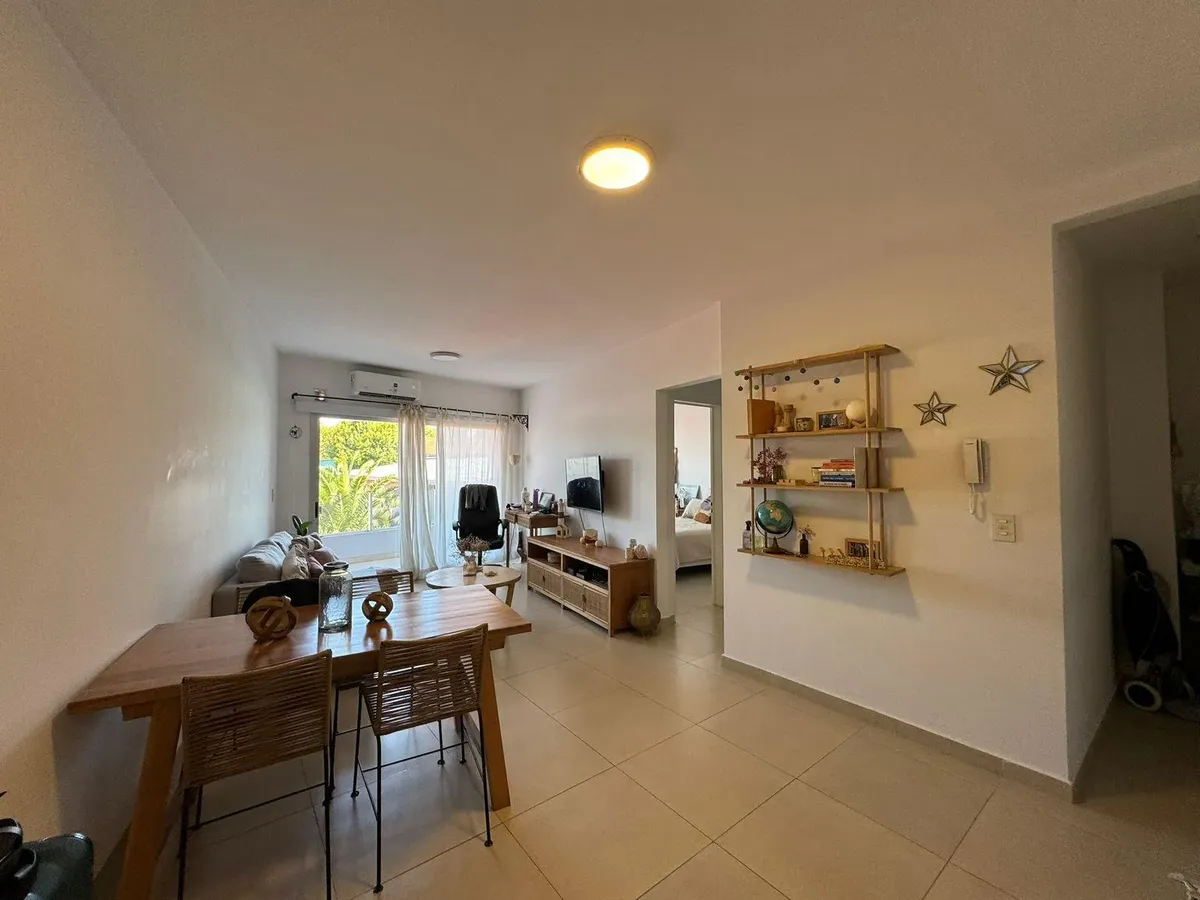 Квартира с 1 спальней в Tigre