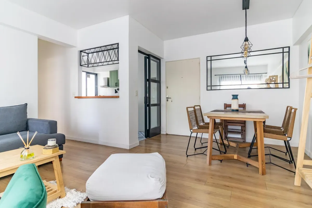 Departamento de 3 ambientes con terraza en Belgrano R