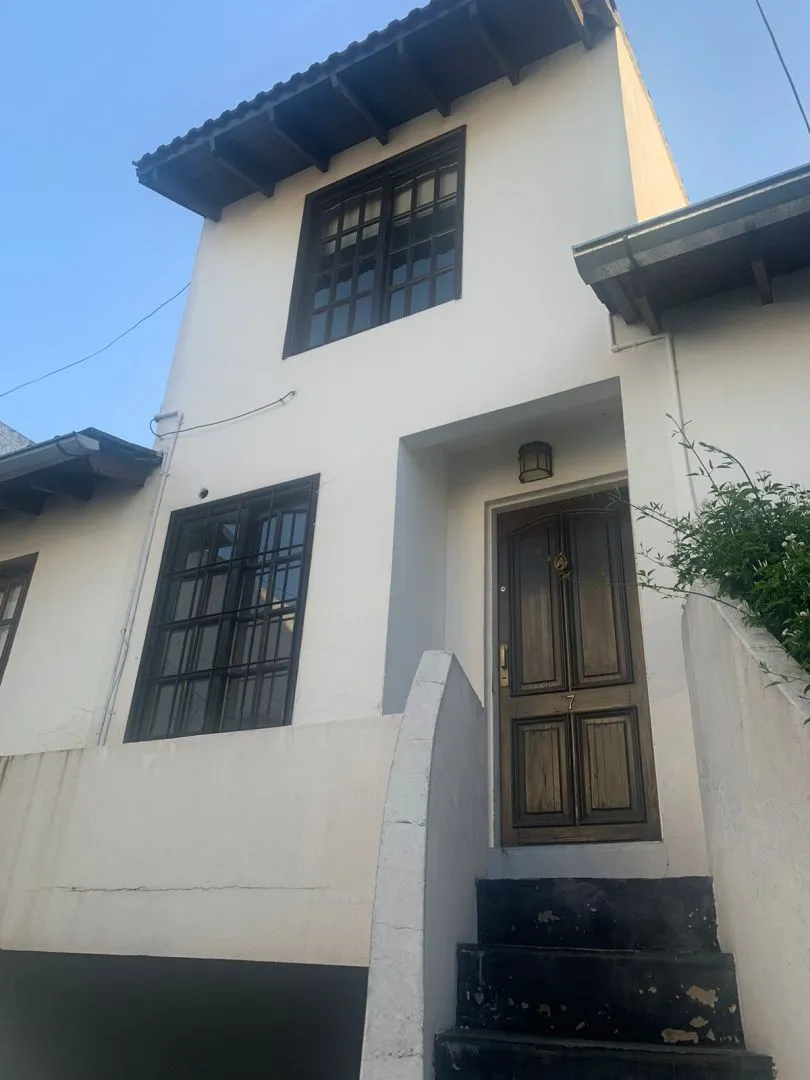 Двухуровневая квартира с 2 спальнями в Villa Luzuriaga, La Matanza