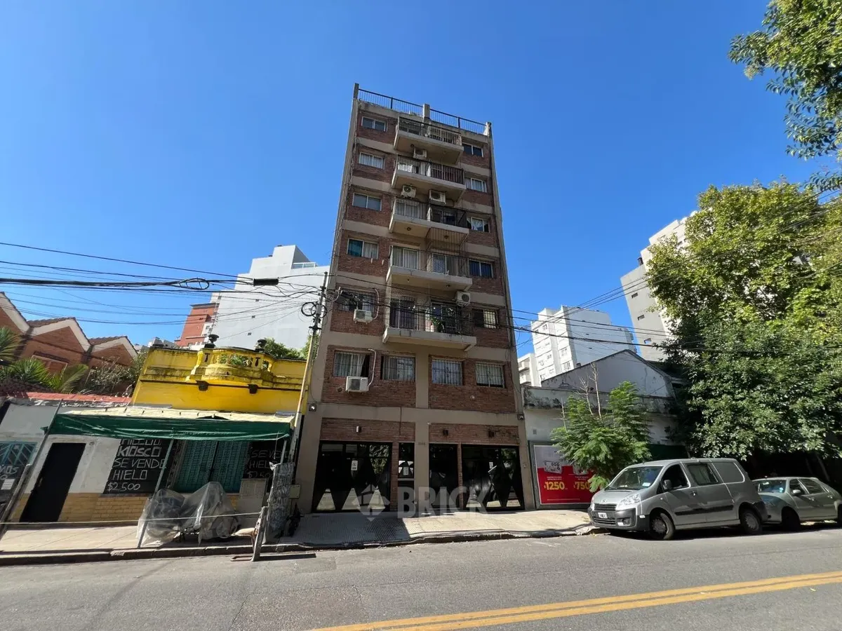 Квартира с 1 спальней и балконом в Villa del Parque