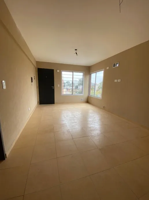 Apartamento de 1 dormitório em Morón Sur