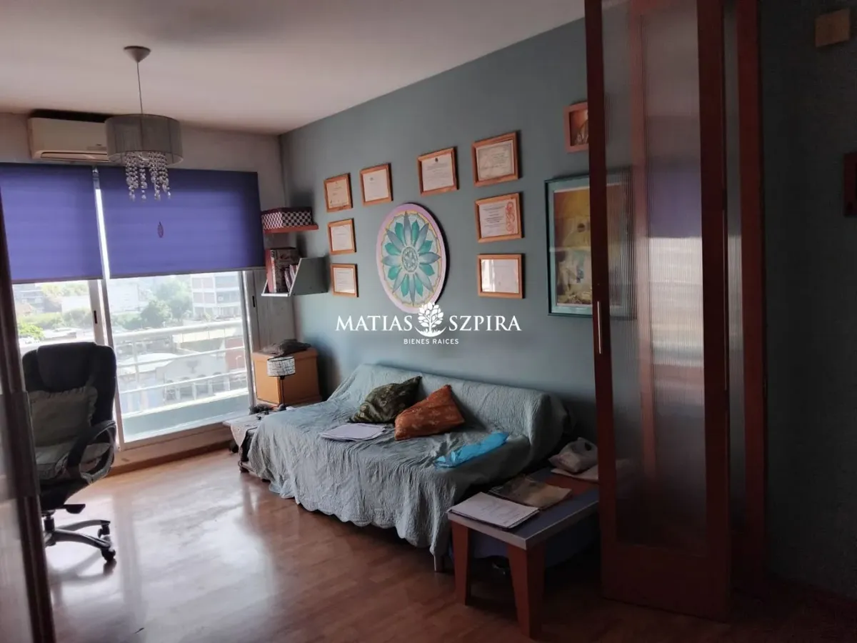 Studio apartment with balcony in Morón Norte