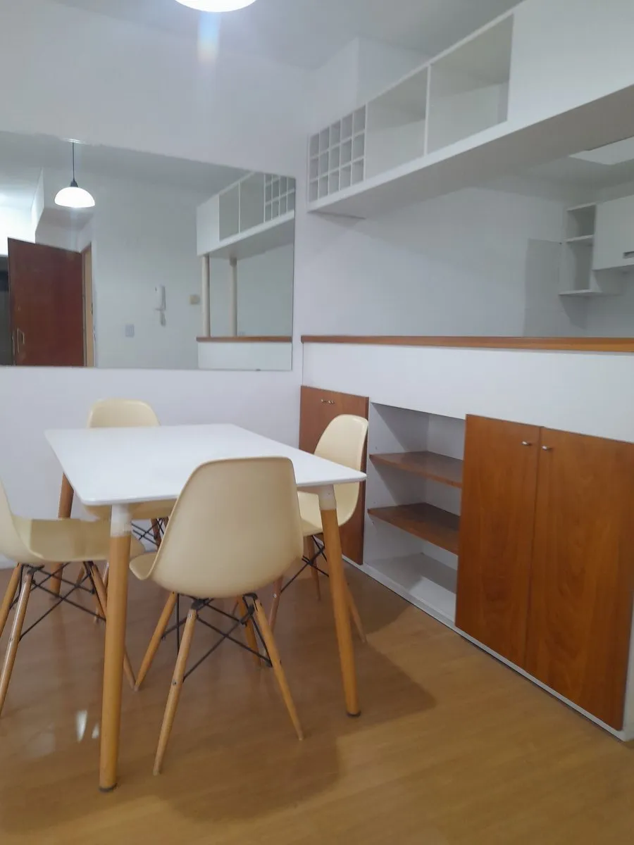 Apartamento de dois ambientes com 1 quarto em Palermo