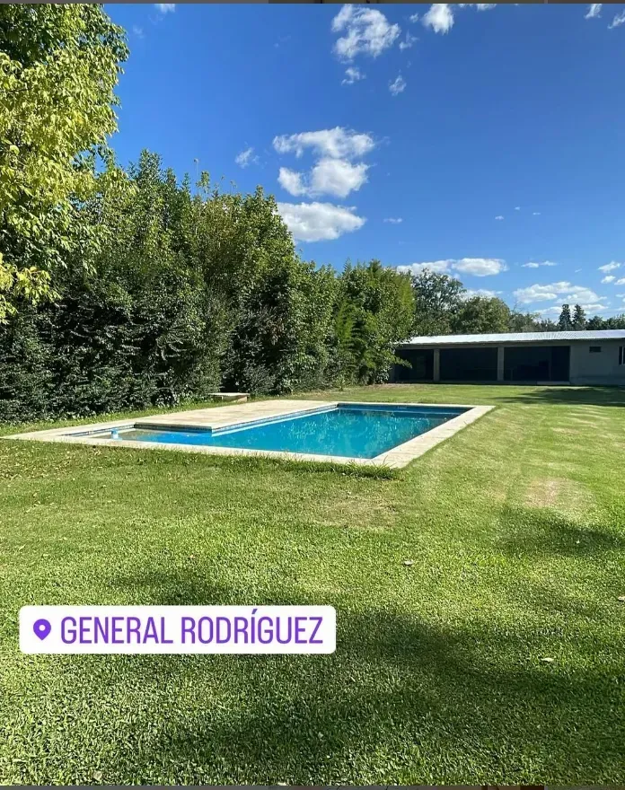 Family house-style apartment in General Rodríguez with pool and quincho