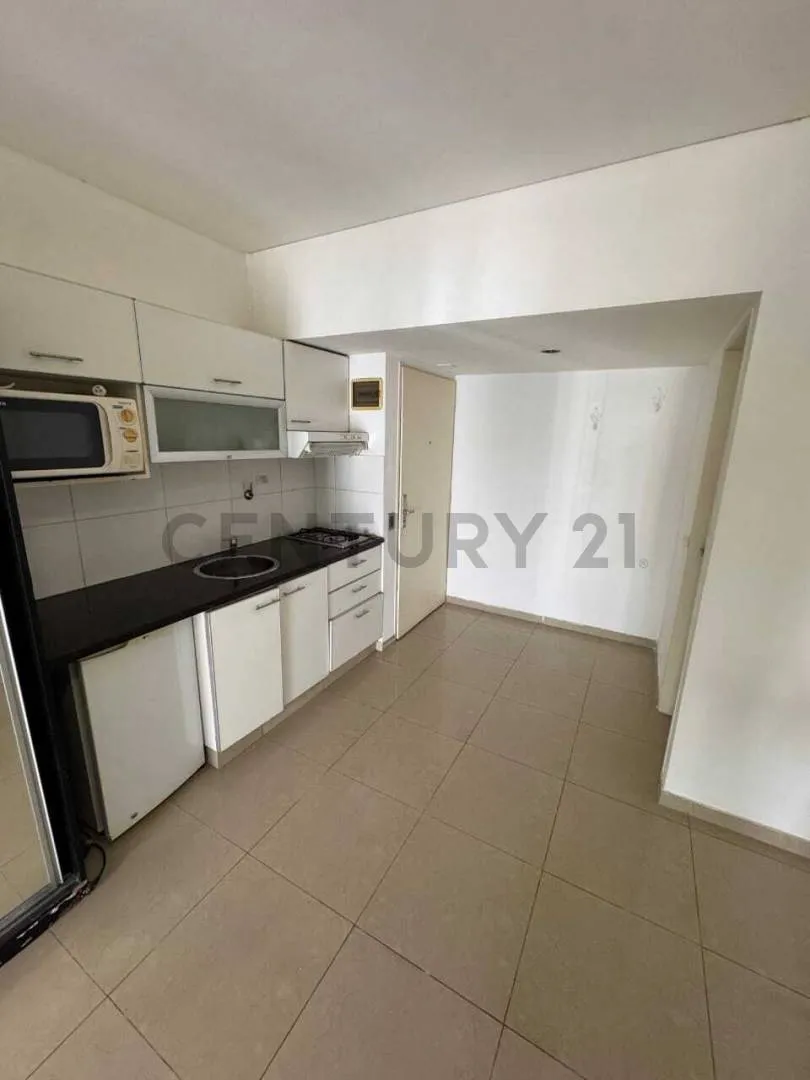 Furnished studio apartment with balcony in Palermo