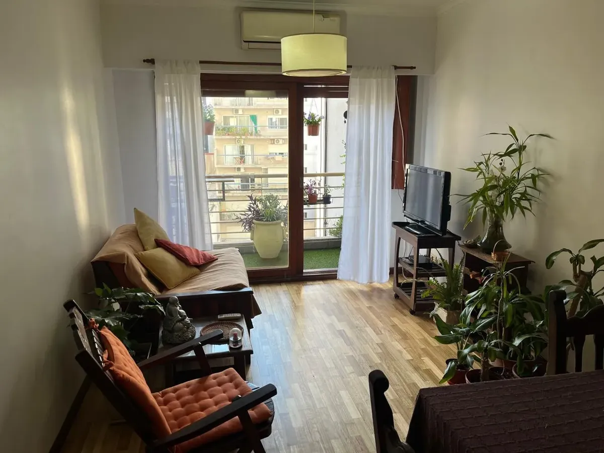 Apartamento de 3 ambientes com varanda e 2 dormitórios no Palermo