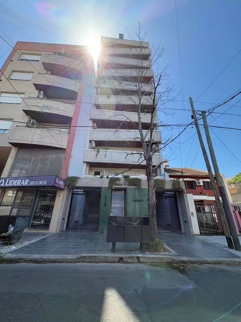 Monoambiente en alquiler en Caseros, Tres de Febrero