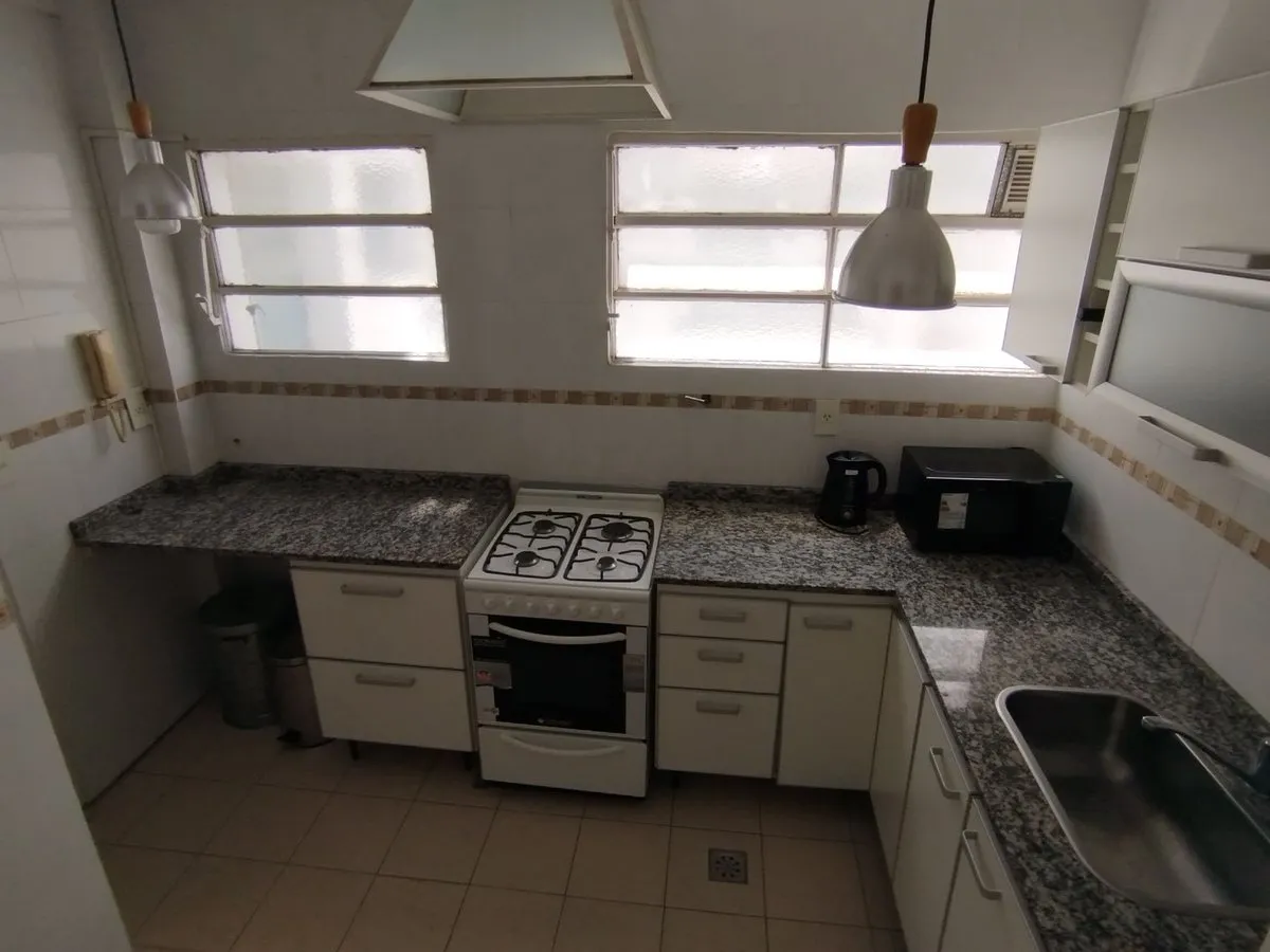Apartamento mobiliado de três ambientes com 2 quartos em Belgrano