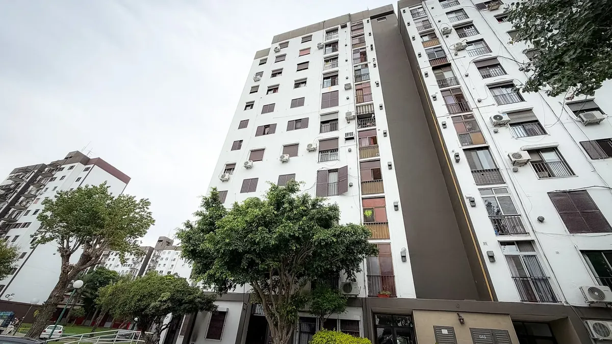 Departamento de 4 ambientes con cocina independiente en Torres de Wilde, Avellaneda