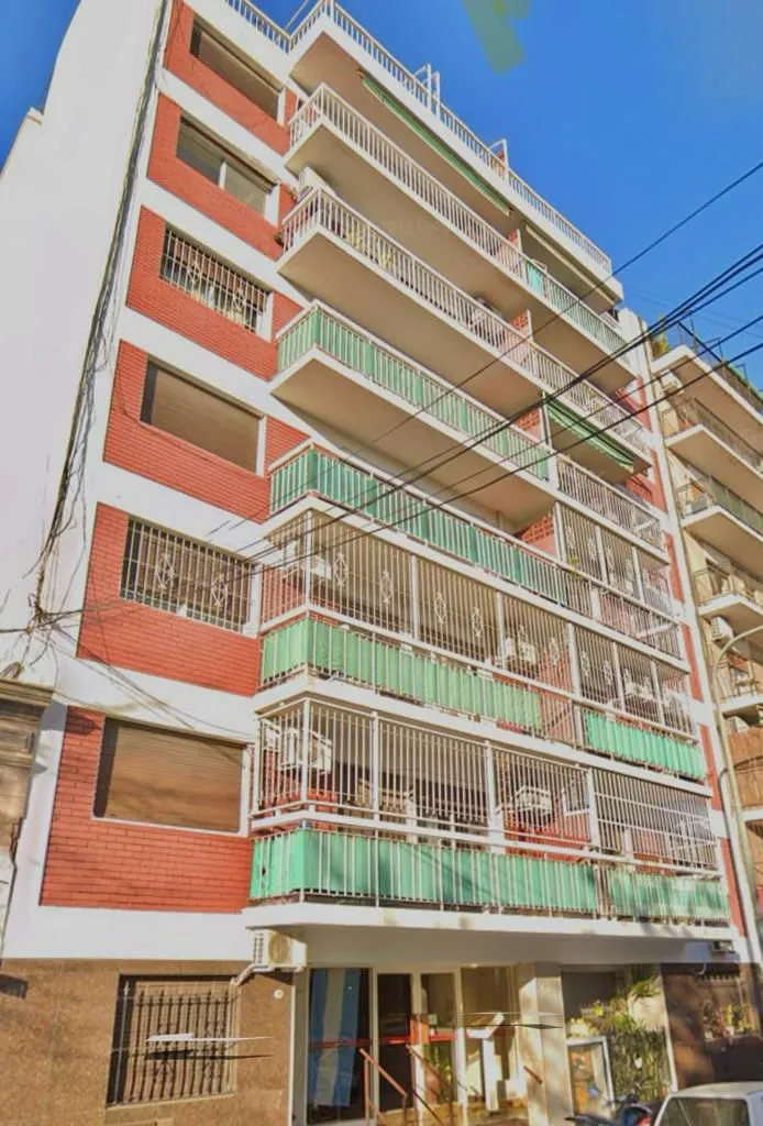 Departamento de 2 ambientes refaccionado en Barracas