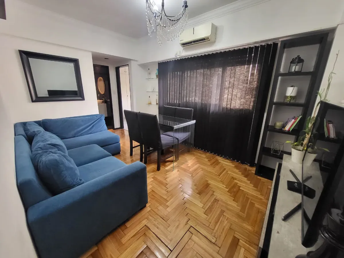Меблированная квартира с 1 спальней в Caballito