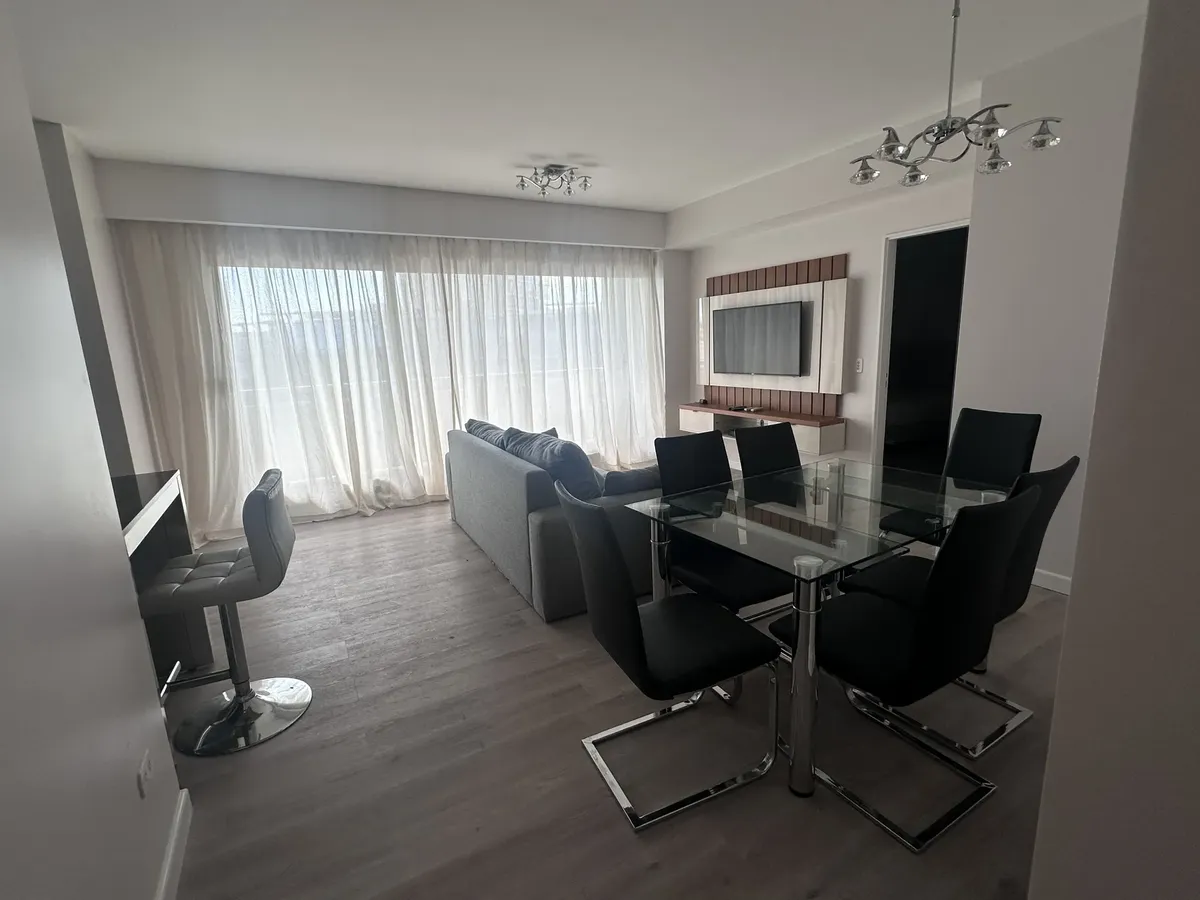 Apartamento de dois ambientes com vaga de garagem no Zencity em Puerto Madero
