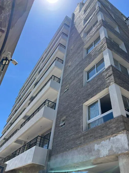 Departamento de 2 ambientes con 1 dormitorio en suite en Tigre Centro