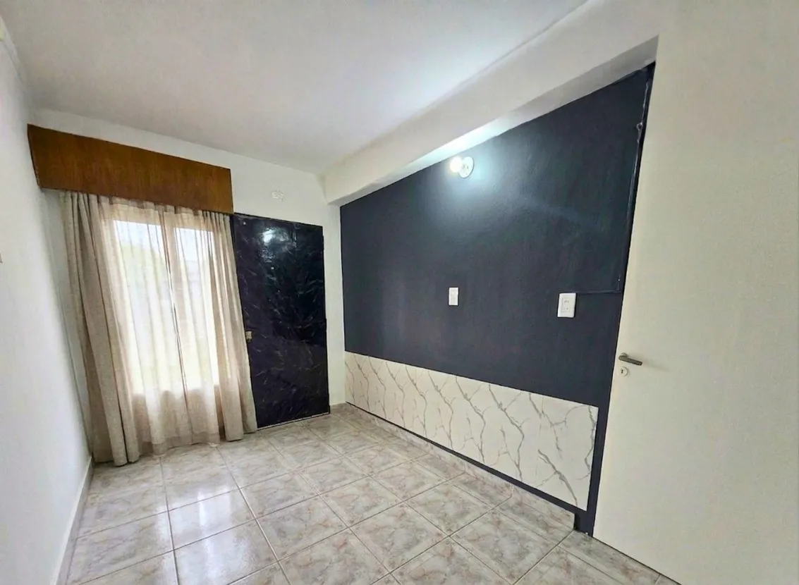 Kitnet tipo loft ou escritório com PH em Ituzaingó Norte