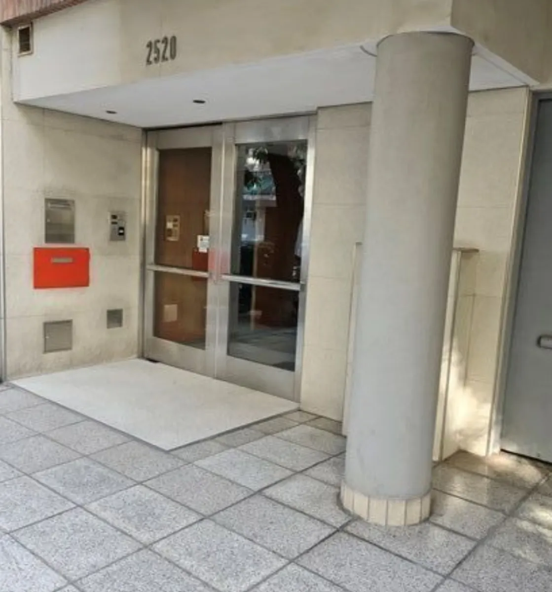 Kitnet de 1 ambiente com varanda em Belgrano