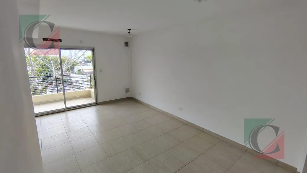 Apartamento de 2 ambientes em Lanús Oeste