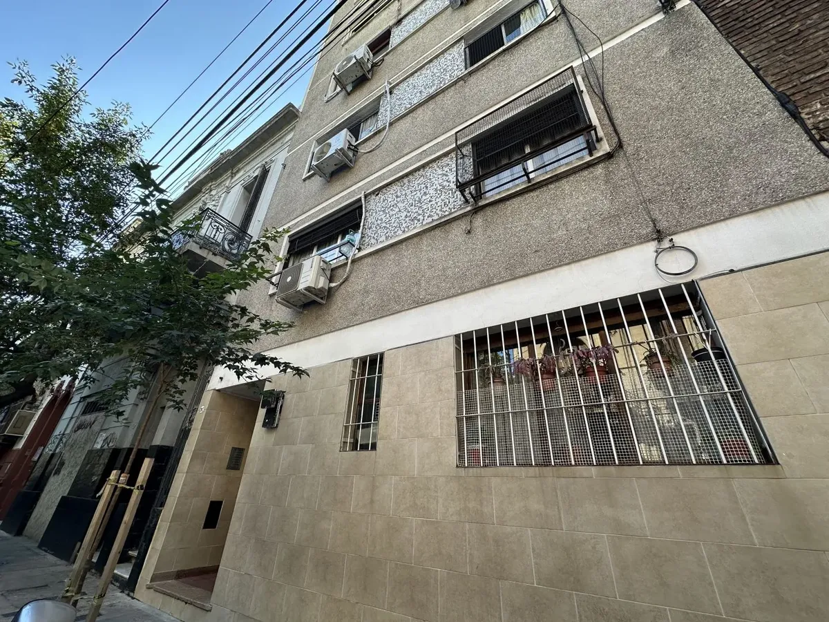 Kitnet de 36 m² sem mobília em Balvanera