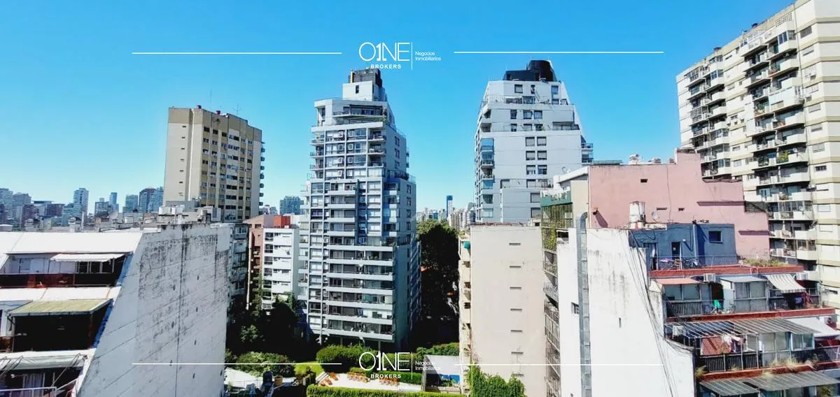 Двухуровневая квартира с мебелью и 1 спальней в Palermo