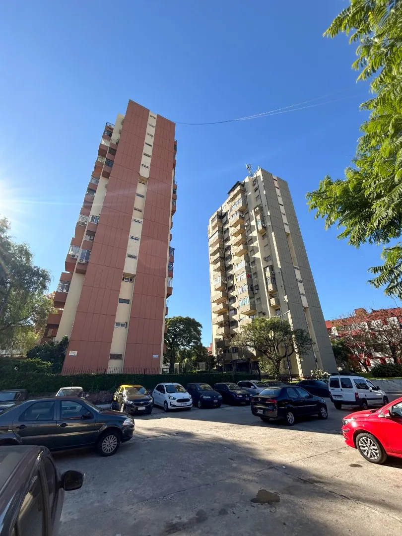 Departamento de 2 ambientes con balcón en Flores