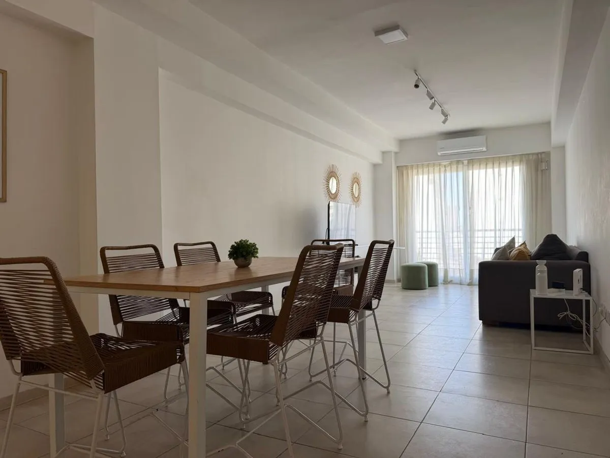 Furnished three-bedroom apartment with balcony in Balvanera