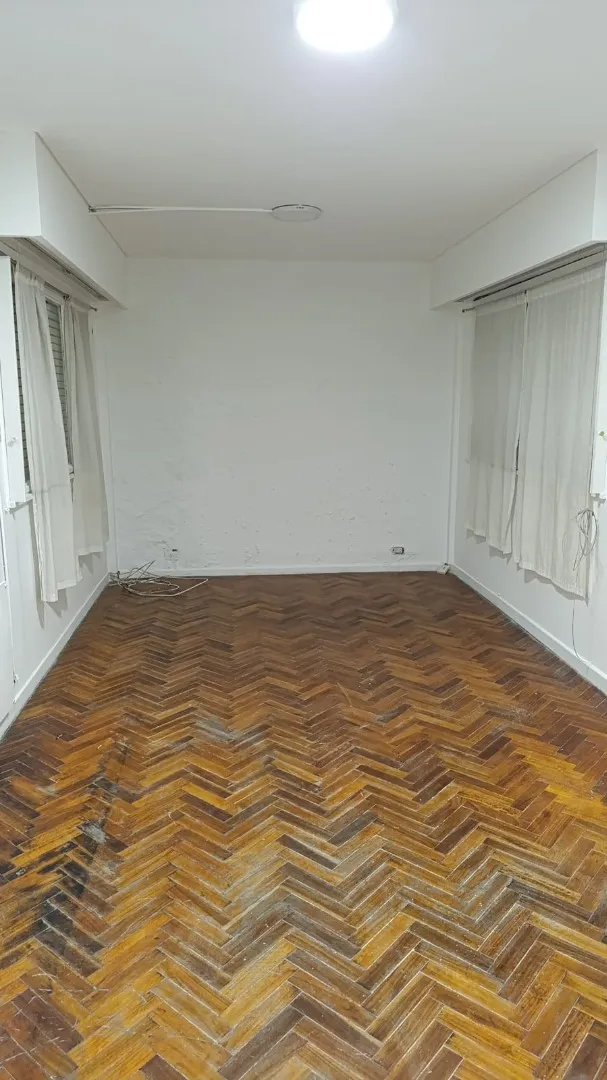 Kitnet com banheiro completo em Palermo